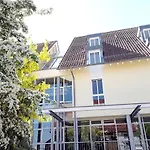 Alber Hotel 3*